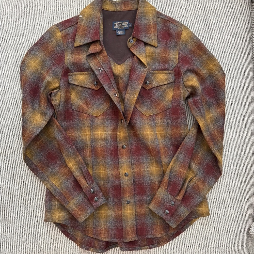 100% Wool Pendleton Button Down